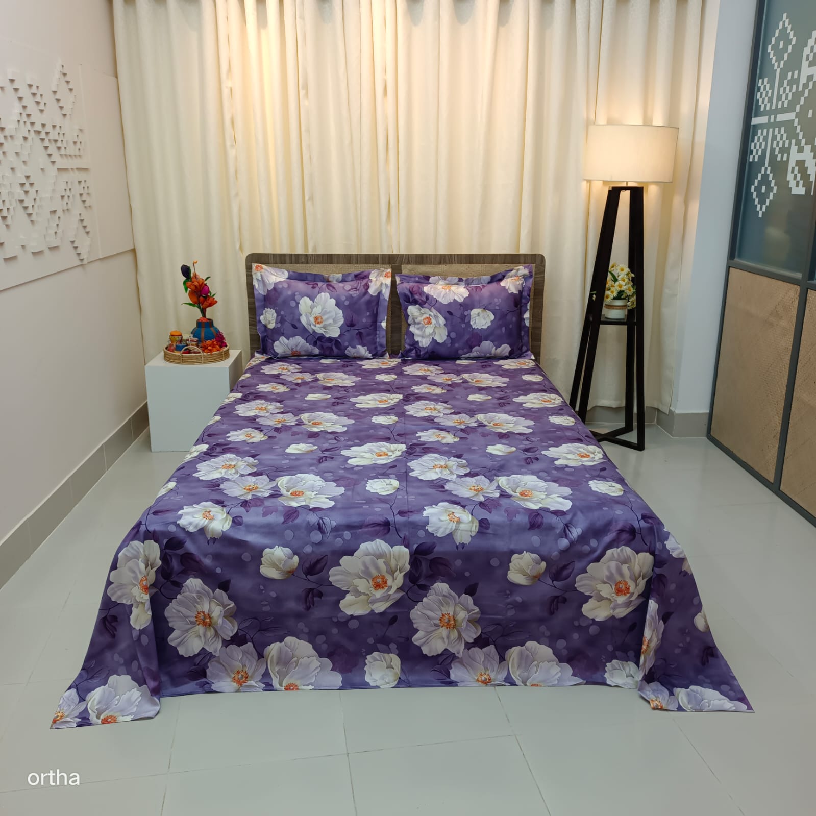 100% Cotton Luxury Twill Ortha Bedsheet – King Size – 3Pecs – Puple Flower