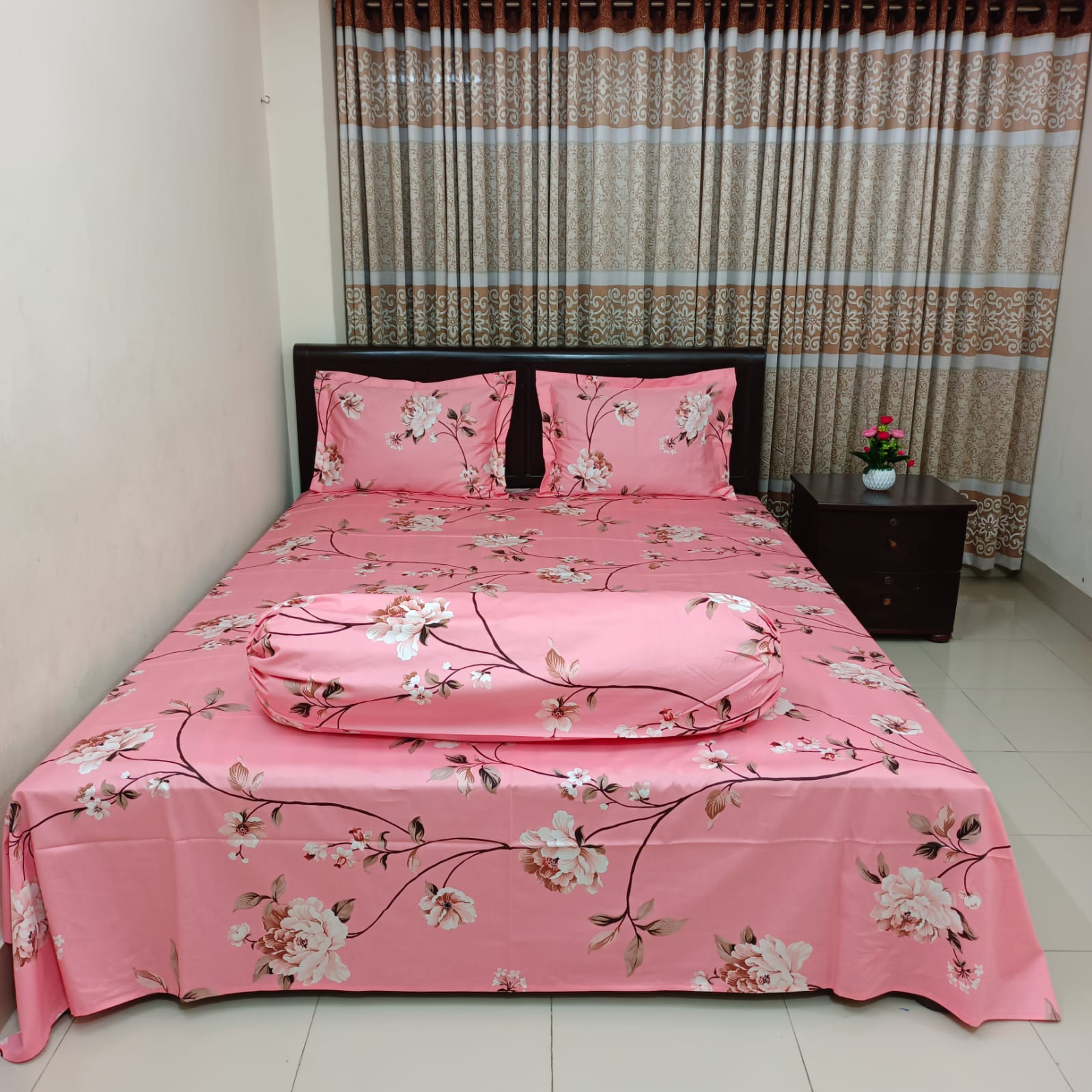 100% Cotton 4Pecs Luxury Twill Ortha Bedsheet – King Size – Lata Pink