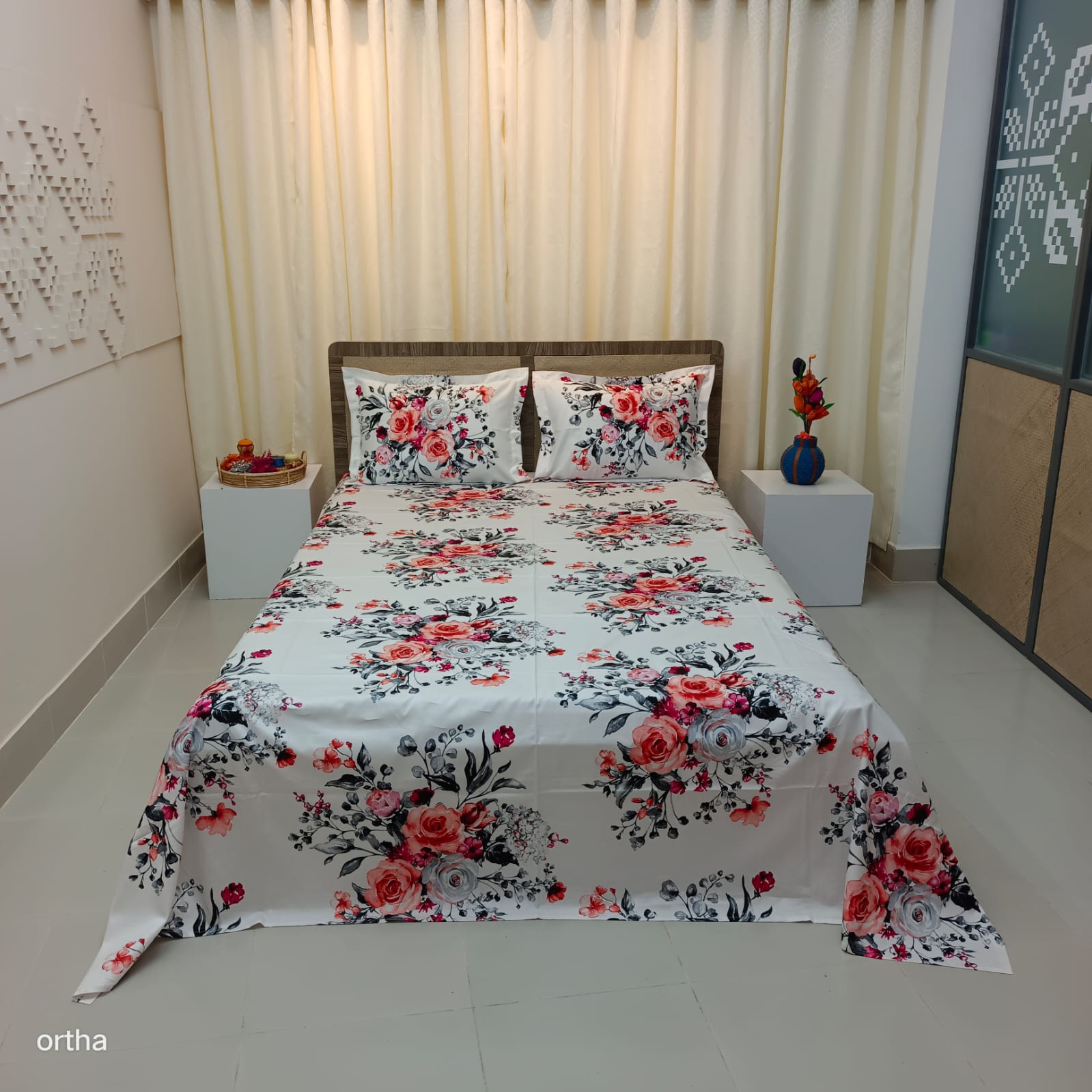 100% Cotton Luxury Twill Ortha Bedsheet – King Size – 3Pecs – P White
