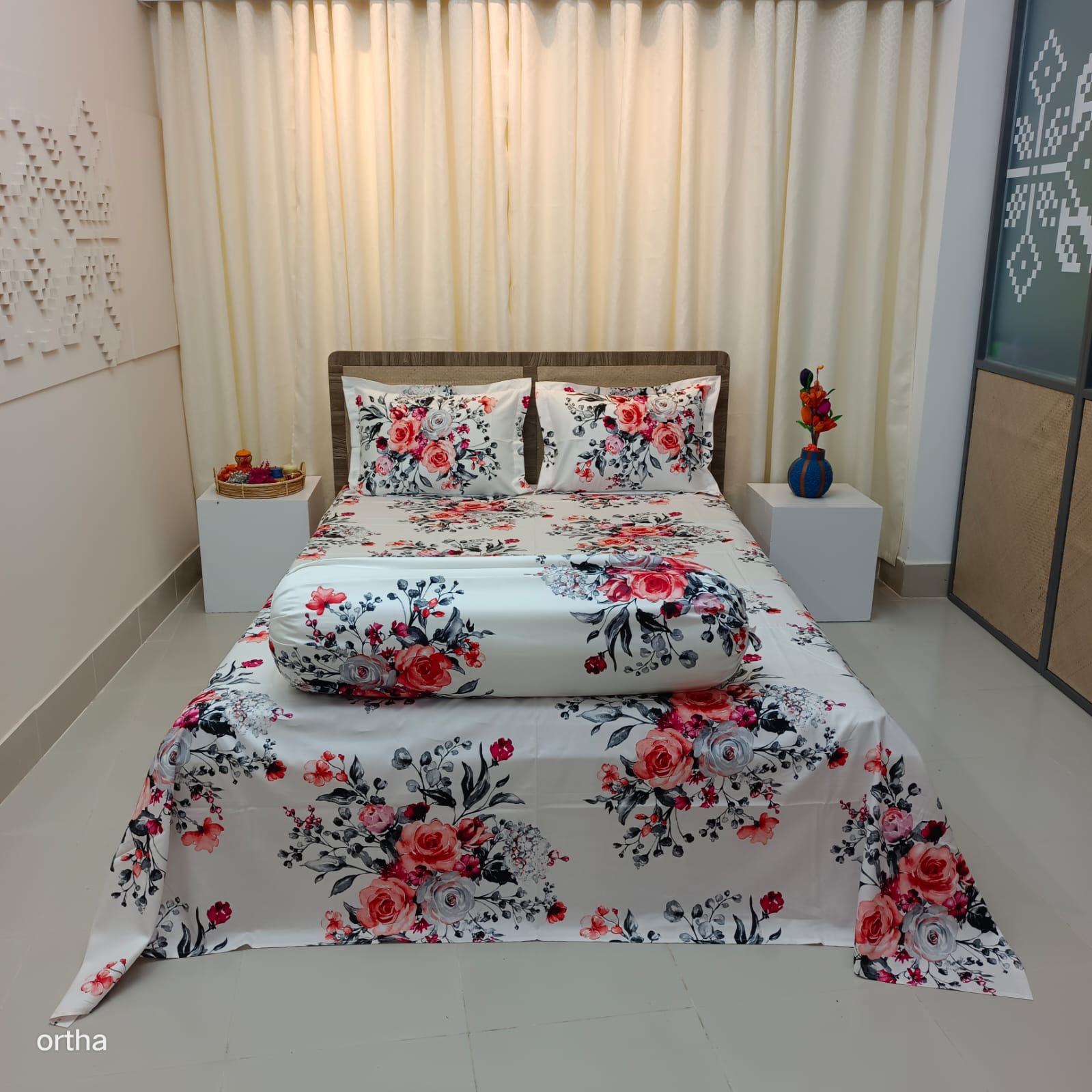 100% Cotton 4Pecs Luxury Twill Ortha Bedsheet – King Size – P White