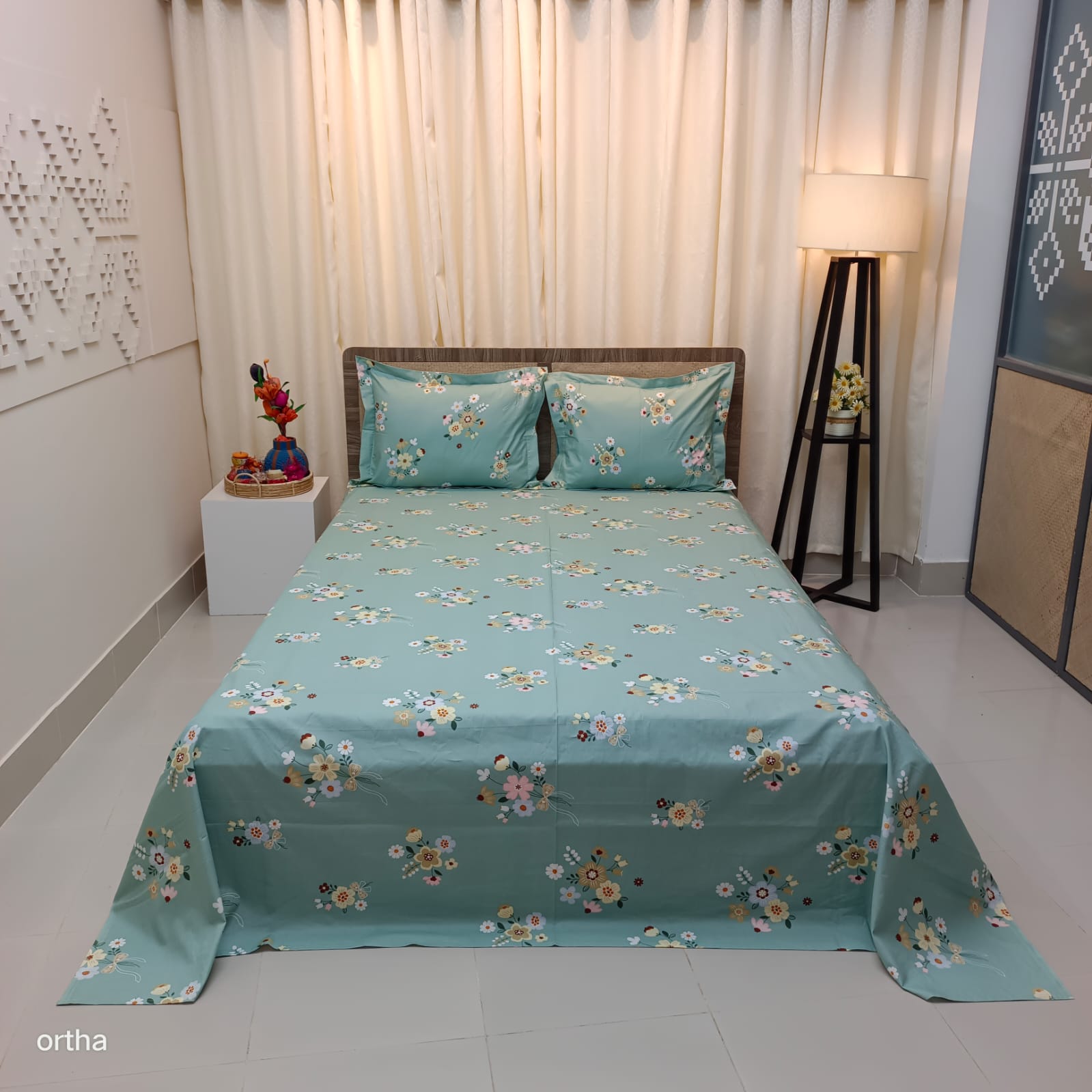 ORTHA EXCLUSIVE COTTON KING SIZE BEDSHEET – 3 PECS SET - DAISY MIST