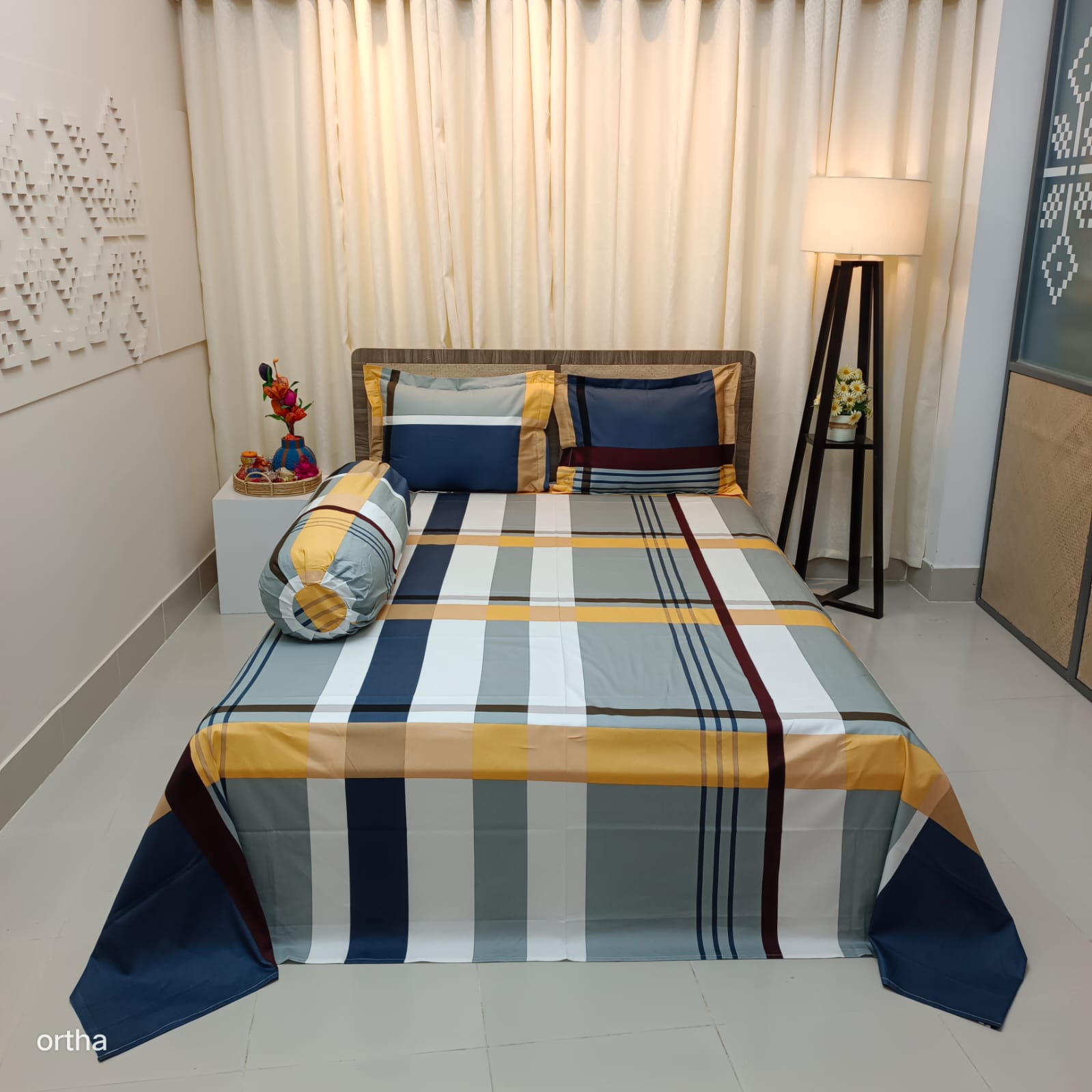 30/30 Count Premium Ortha Luxury Exclusive Bedsheet – King Size – 4 Pecs Set - Yellow Check