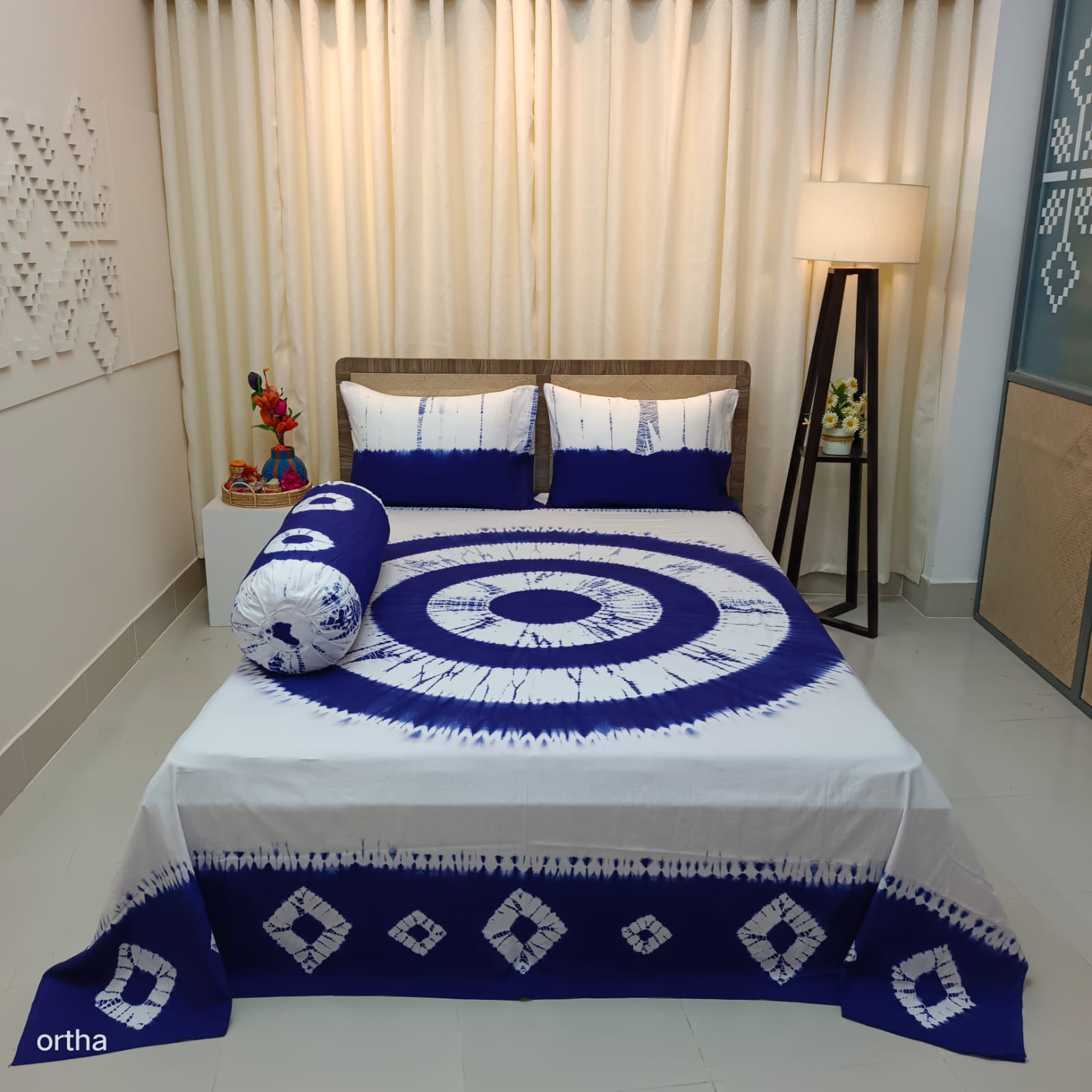 Ortha Designer Tie-dye Batik Bedsheet - 4 Pecs Set