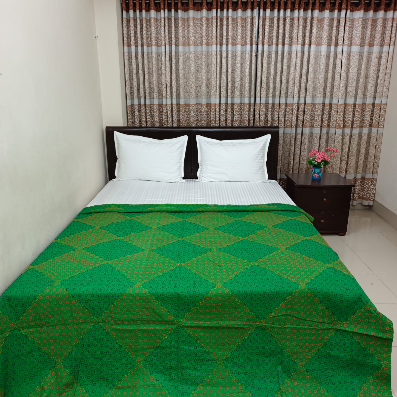 Ortha Nokshi Katha – King Size (78/90 Inch) – Green