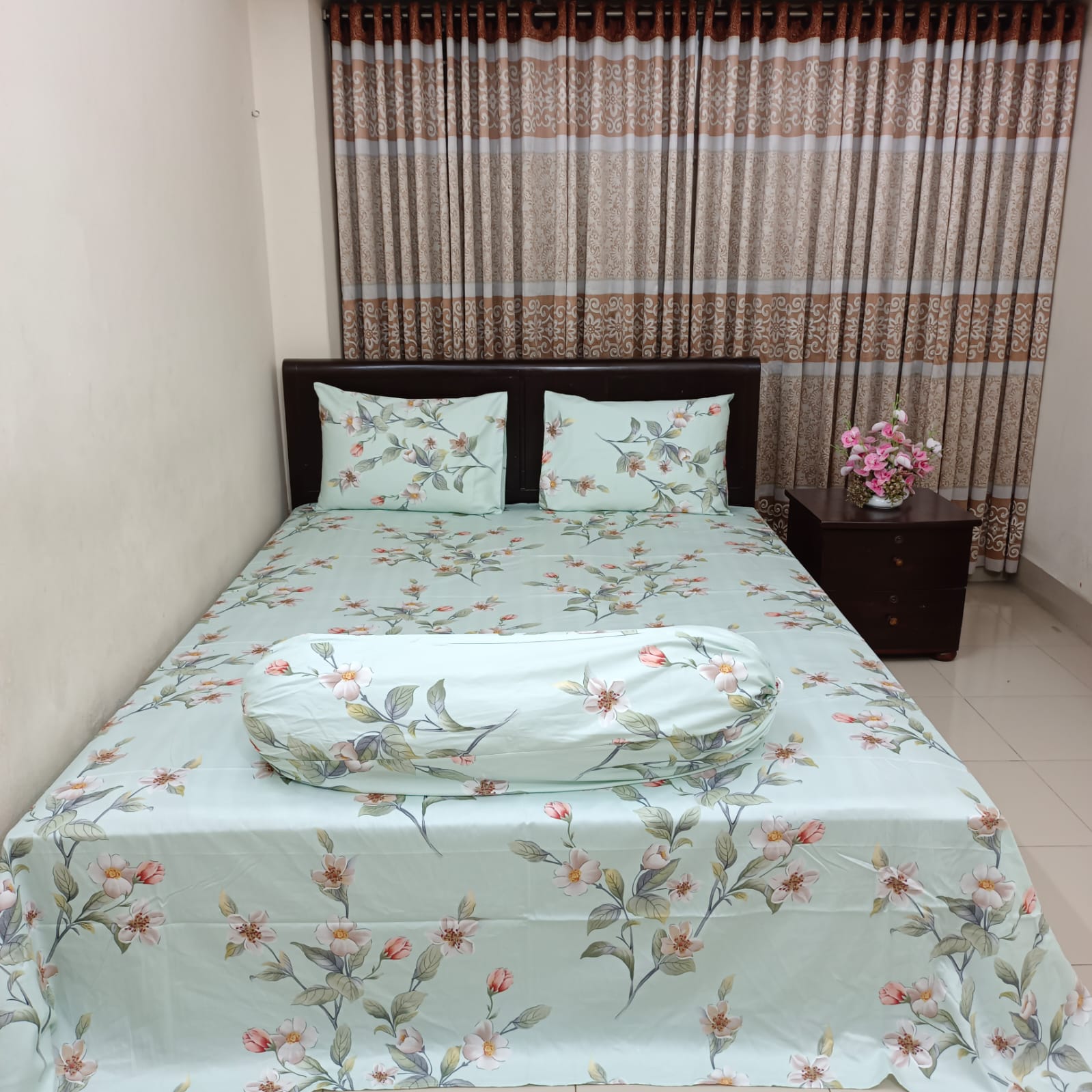 30/30 Count Luxury Exclusive Ortha Bedsheet – King Size – 4 Pecs Set – Pastel Flora