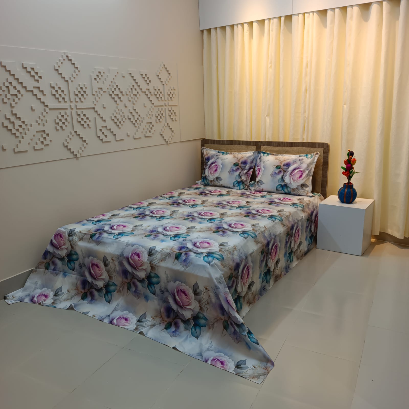 Super King Size High Quality 3D Design Satin Cotton Bed Sheet – 3 Pecs Set – Purple Rose