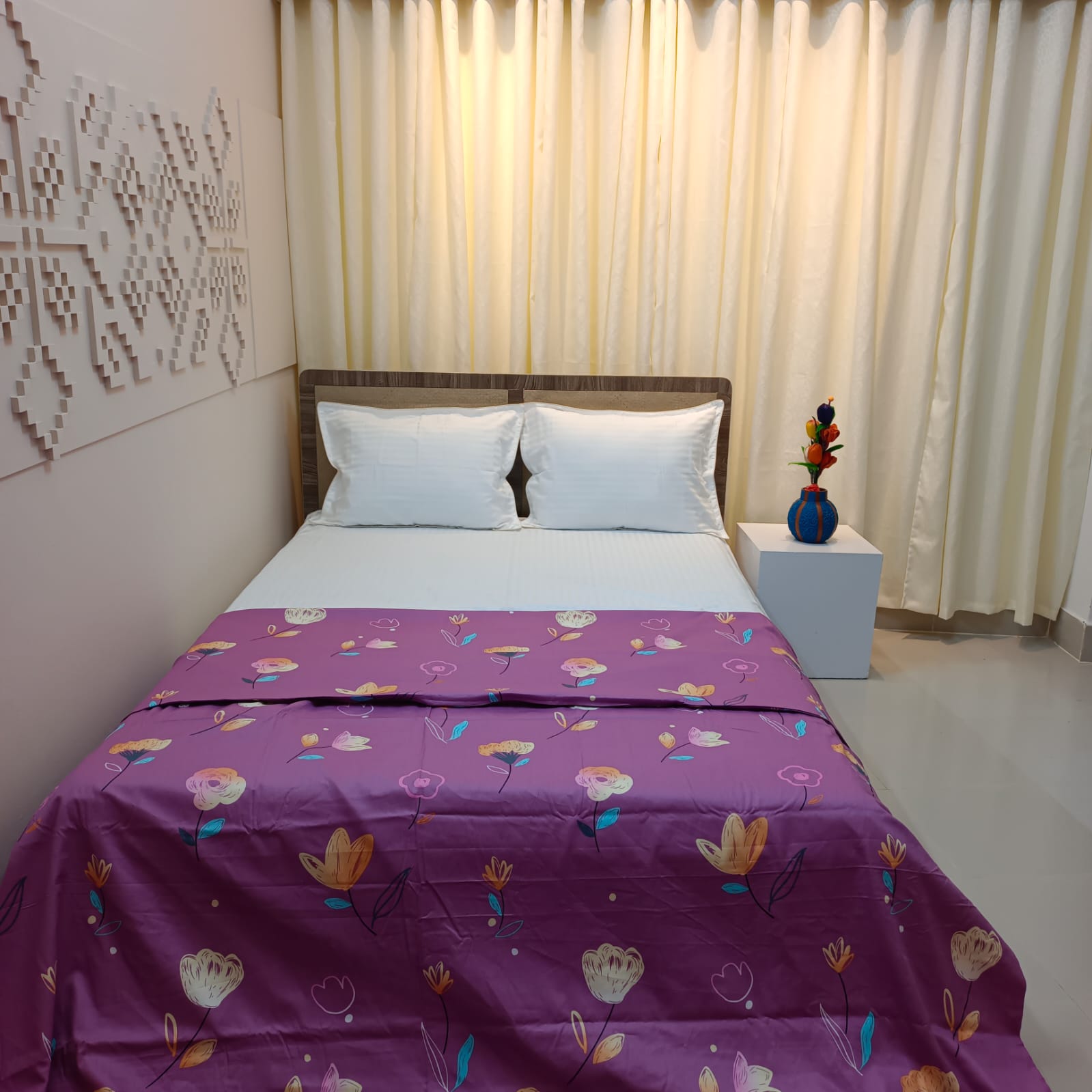 Finest Quality King Size Ortha Luxury Comforter Cover – Zipper System – 85*95 Inch – Hit Purple