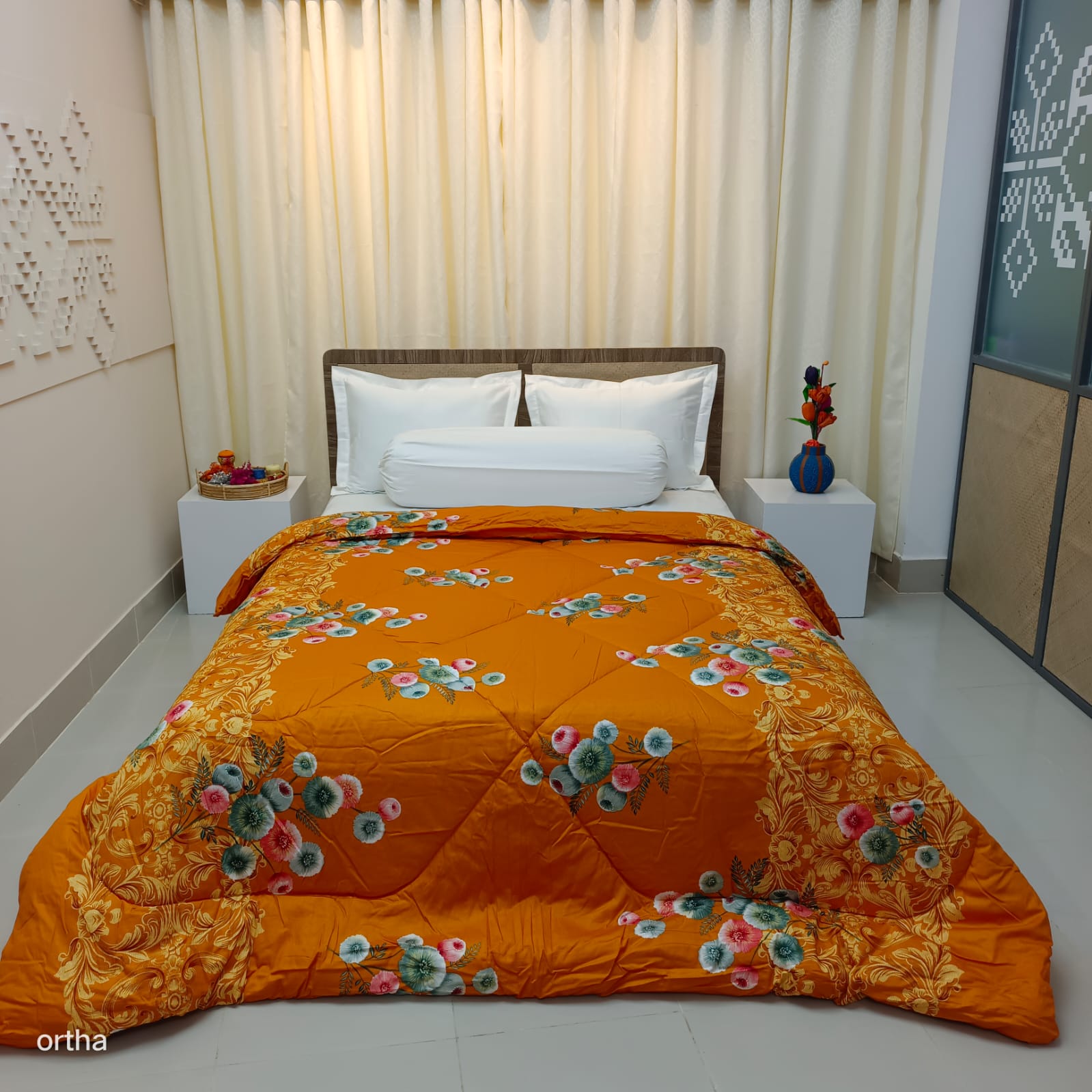 Finest Quality King Size Ortha Luxury Comforter (7 X 7.5 Feet) – Feather Touch Padding – Snow Orange