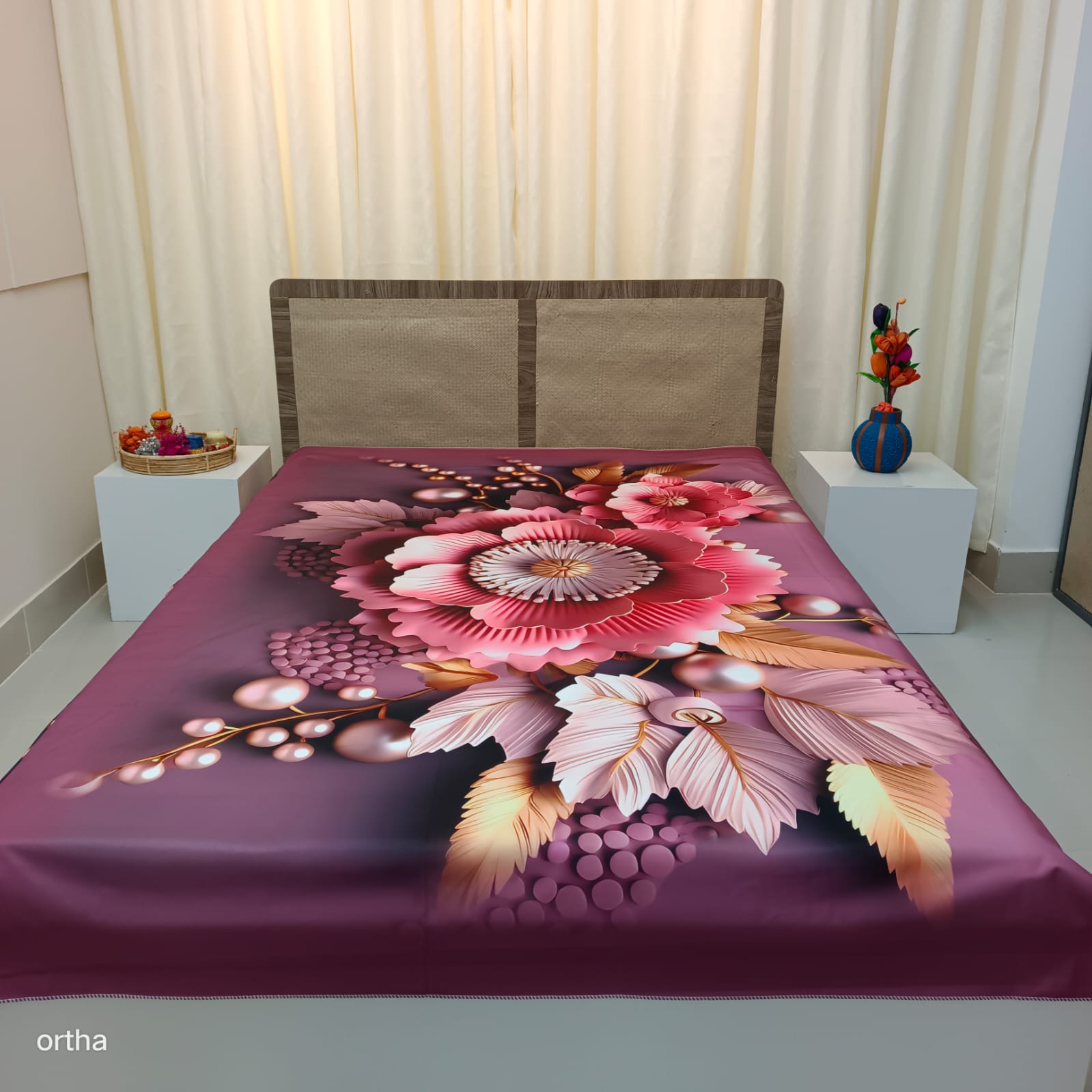 Ortha King Size Waterproof Bedsheet – Without Head Pillow Cover – 3D Monimukta