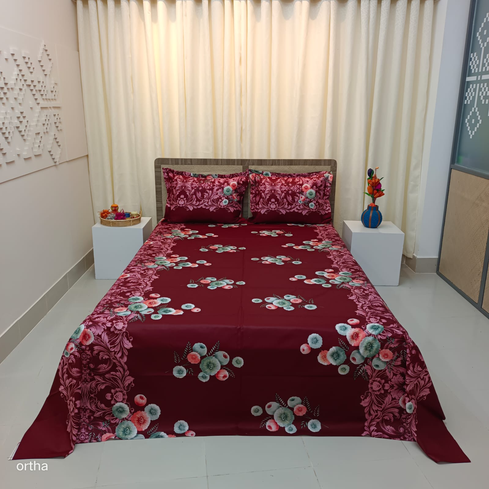Luxury Twill Cotton Ortha Bedsheet – King Size – 3Pecs – Snow Maroon