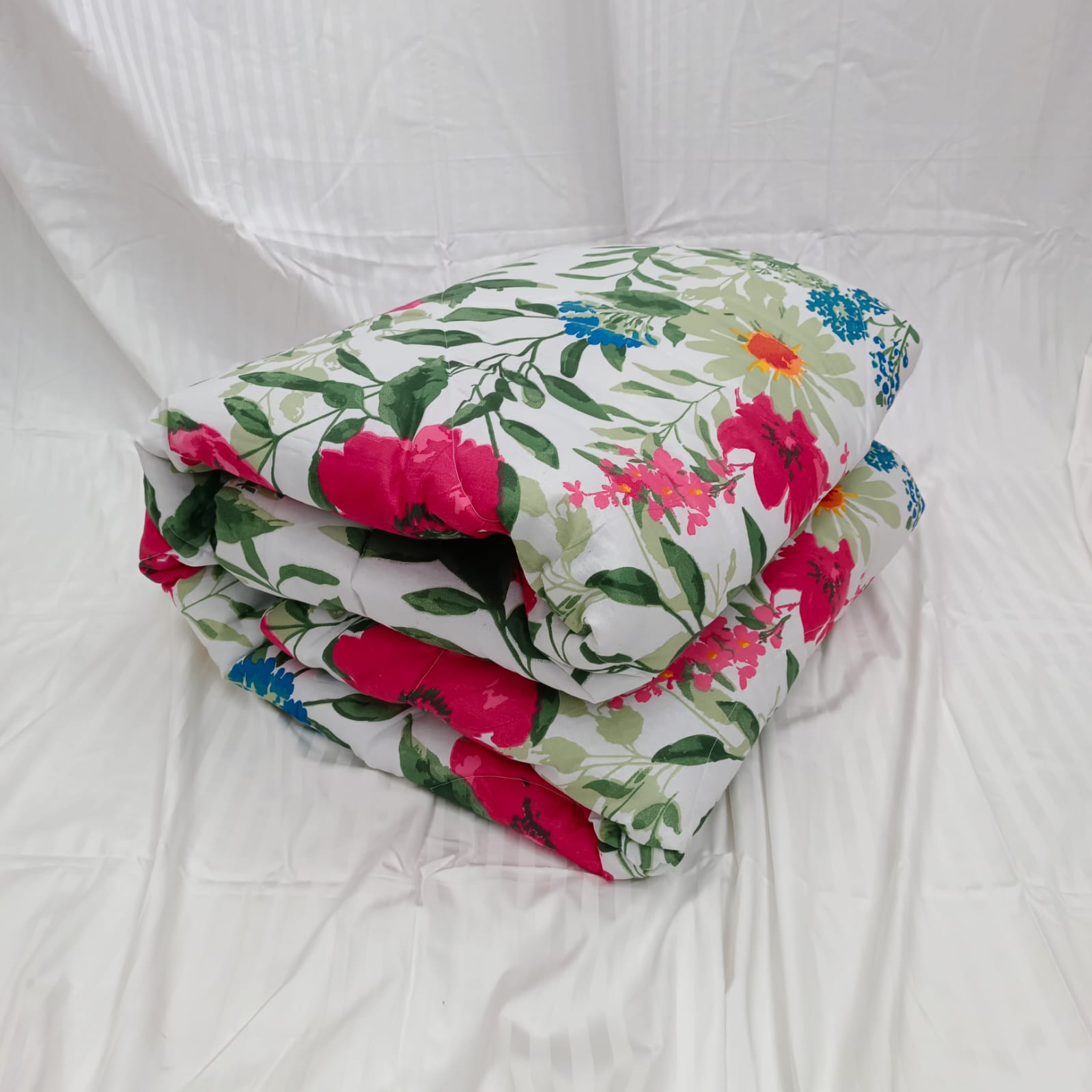 King Size Ortha Comforter (84 X 80 Inch) – Mixed Cotton – Nabanna – Shawl / Moshari Free